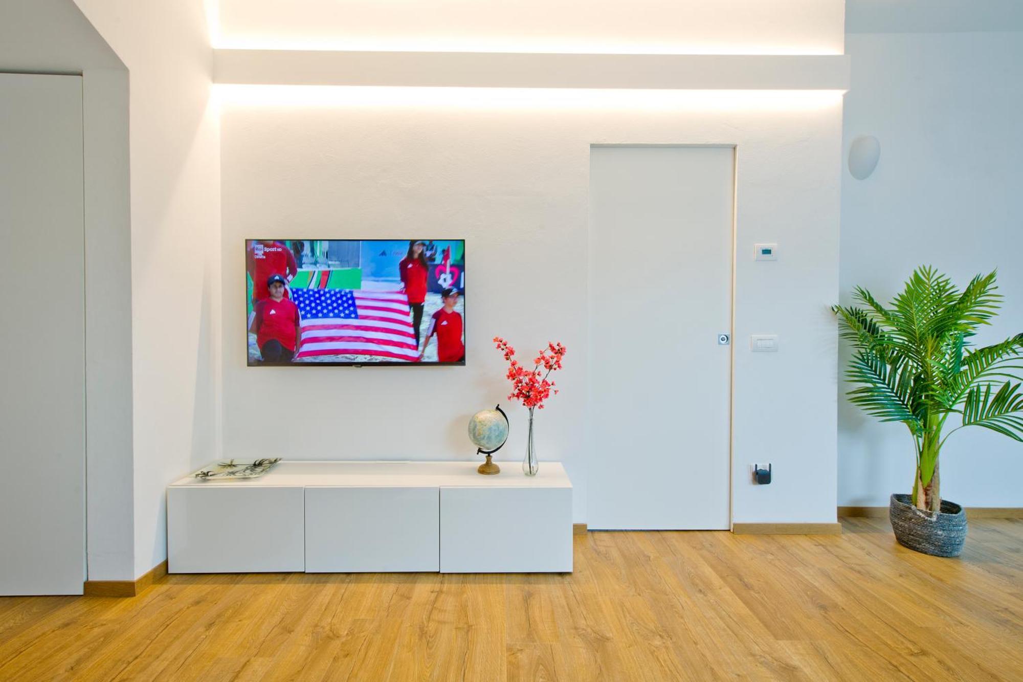 Sky View Apartment كومو المظهر الخارجي الصورة